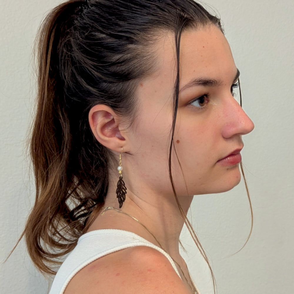 Boucles d'oreilles ROMANE - Bois naturel et brou de noix