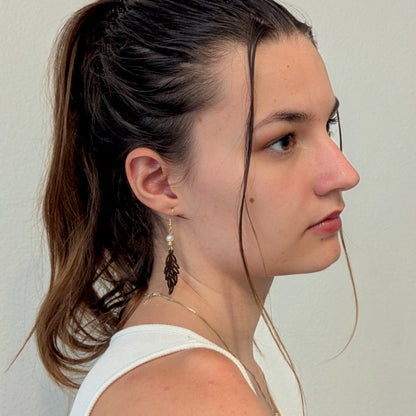 Boucles d'oreilles ROMANE - Bois naturel et brou de noix