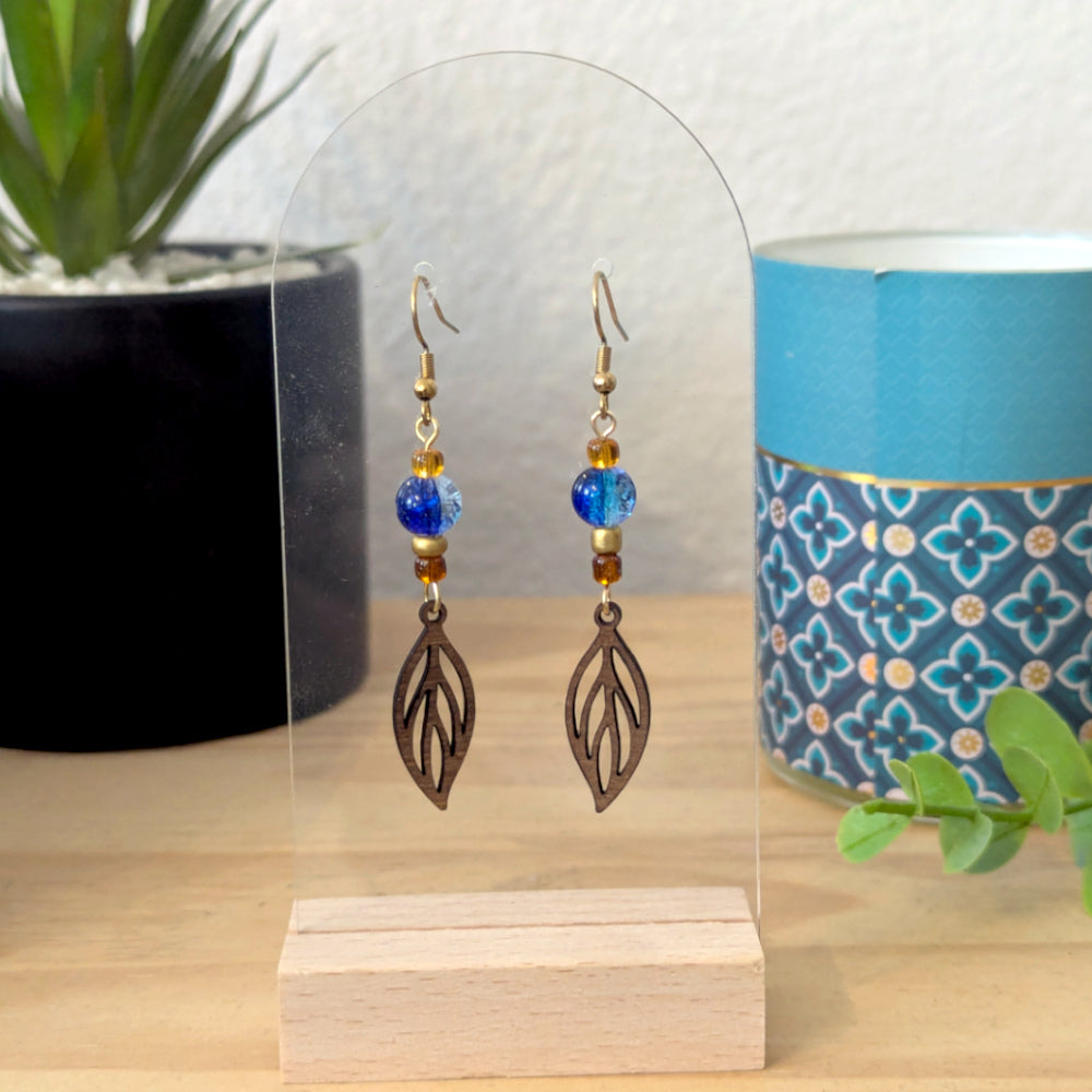 Boucles d'oreilles LUNA - Bois naturel et brou de noix